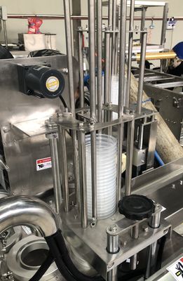 Αγορά 0.02-0.05mm πάχος ταινίας 200-400mm πλάτος ταινίας αυτόματη μηχανή σφράγισης πλαστικών φλιτζάνων online manufacture